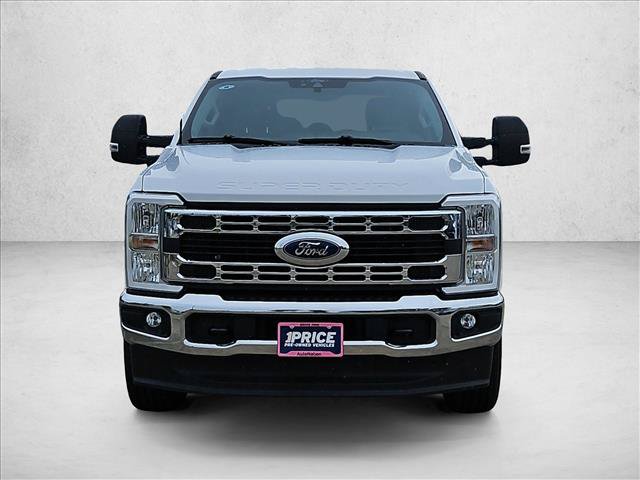 Used 2025 Ford F250 XLT AWD/4WD image 2
