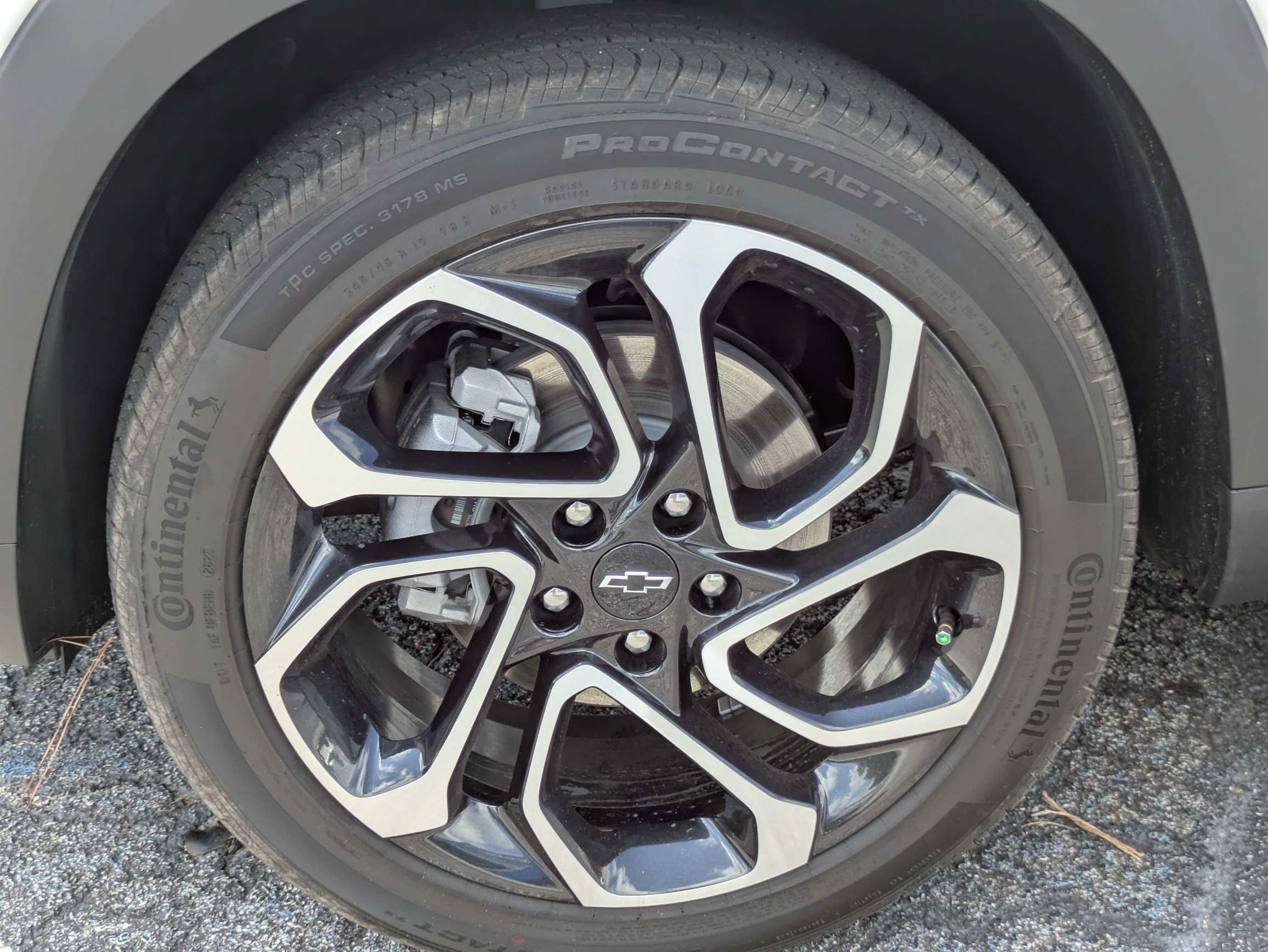 Used 2026 Chevrolet Trax RS w/ Driver Confidence Package FWD image 32