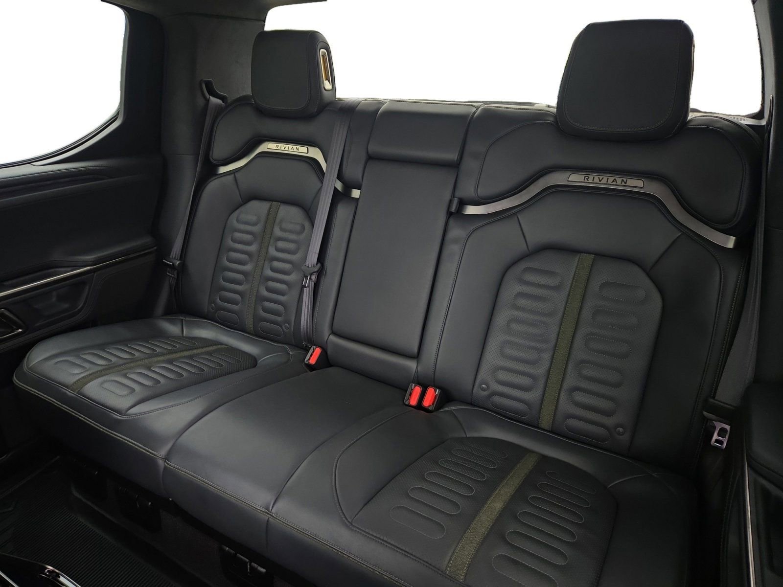 Used 2022 Rivian R1T Adventure AWD/4WD image 22