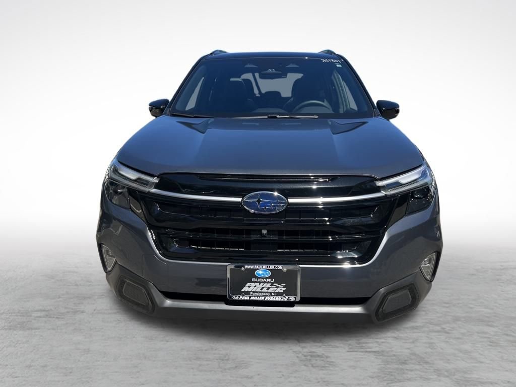New 2025 Subaru Forester Touring image 2