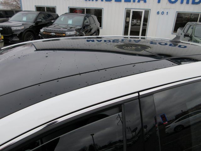 Used 2022 Ford Edge SEL w/ Convenience Package image 8