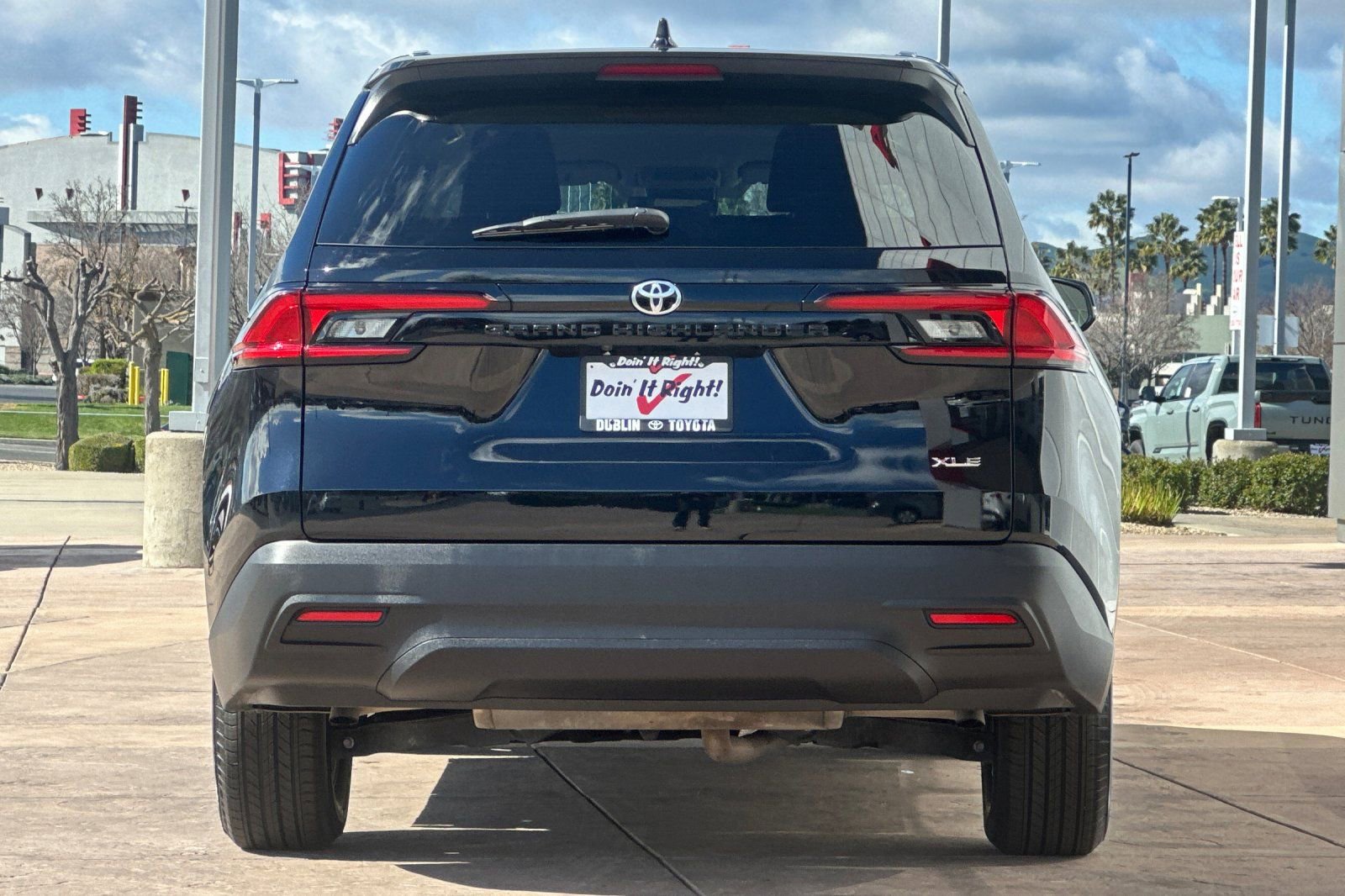 Certified 2025 Toyota Grand Highlander FWD image 6