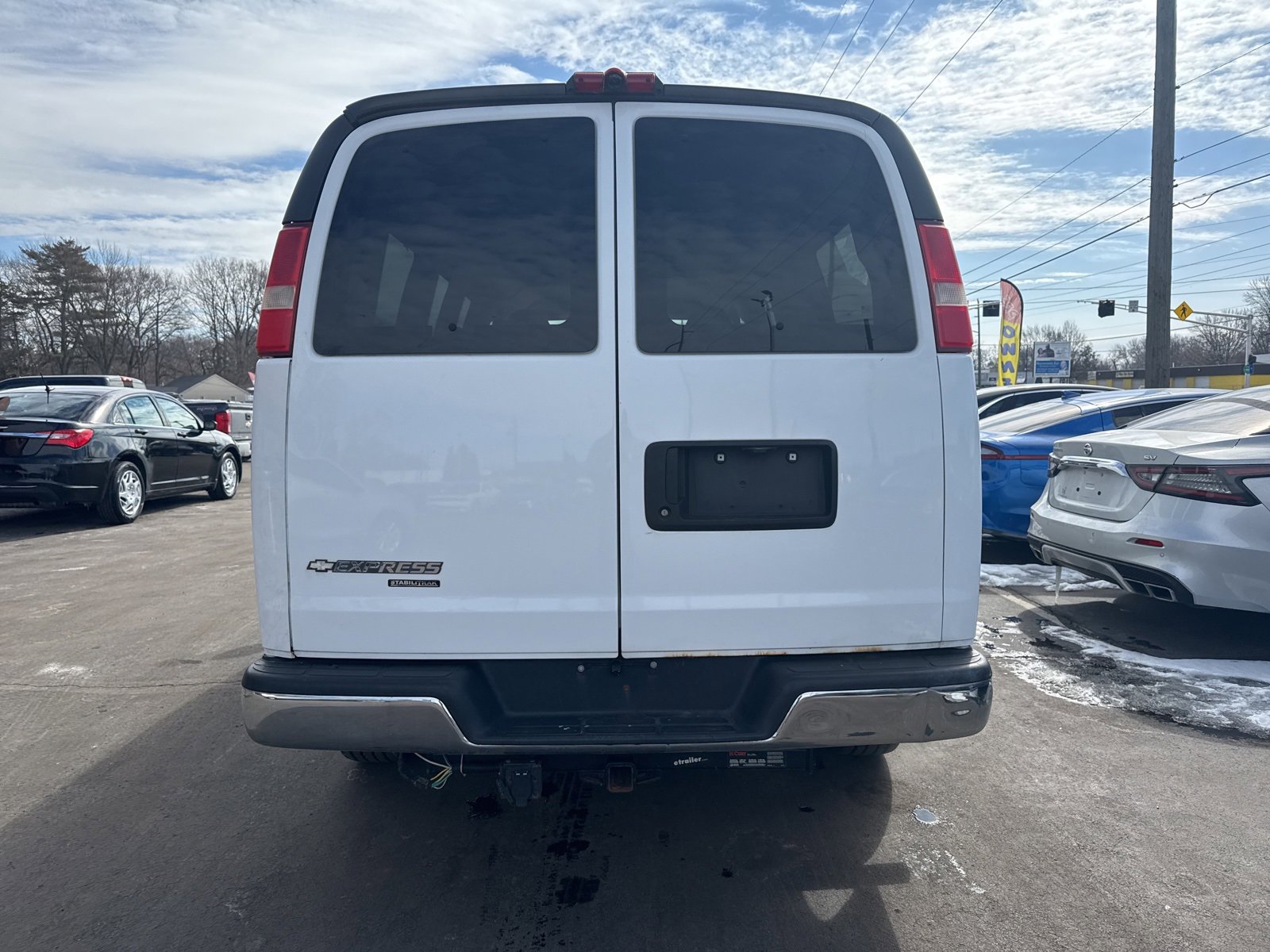 Used 2013 Chevrolet Express 2500 LT w/ LT Preferred Equipment Group image 4