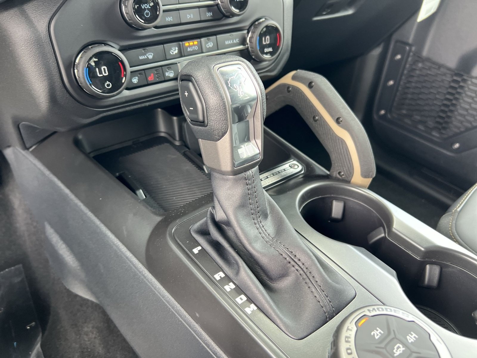 New 2026 Ford Bronco Badlands AWD/4WD image 30