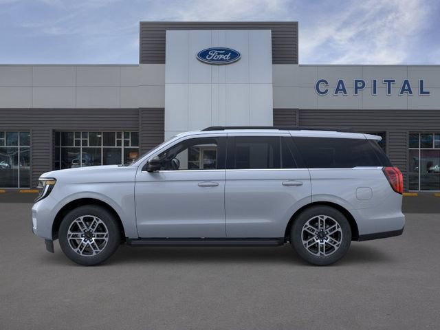 New 2026 Ford Expedition Active RWD image 3