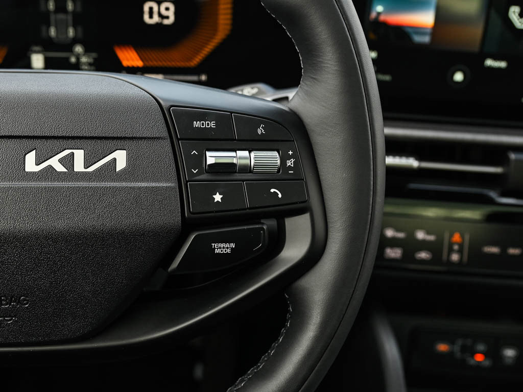 New 2026 Kia Sportage X-Line w/ X-Line Premium Package image 22