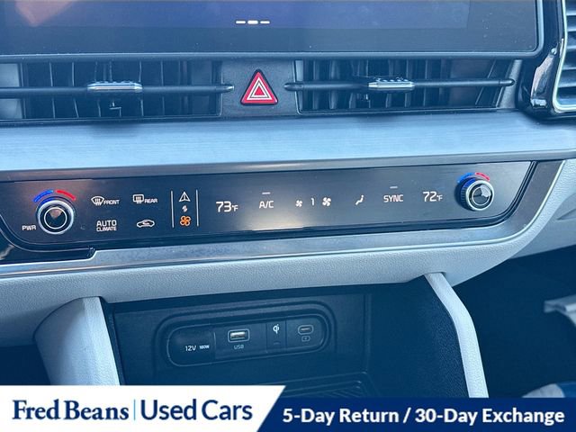 Used 2023 Kia Sportage EX image 18