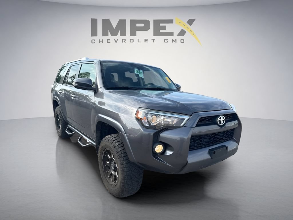 Used 2018 Toyota 4Runner SR5 Premium AWD/4WD image 5