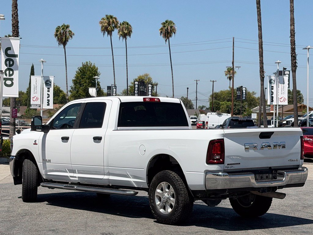 Used 2025 RAM 2500 Big Horn AWD/4WD image 2