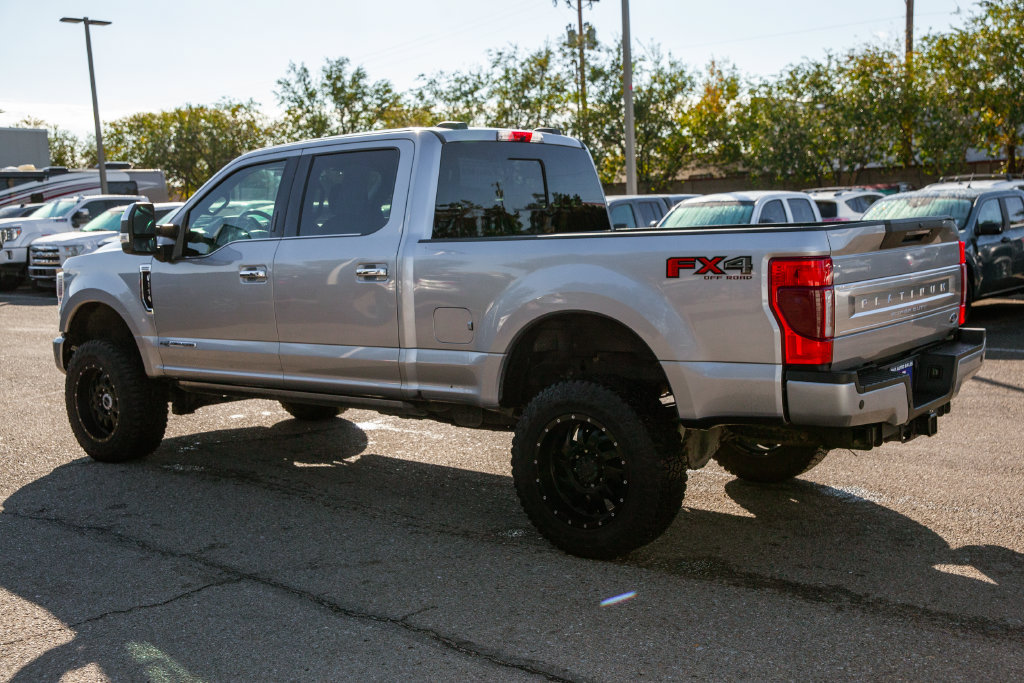 Used 2022 Ford F350 Platinum AWD/4WD image 7