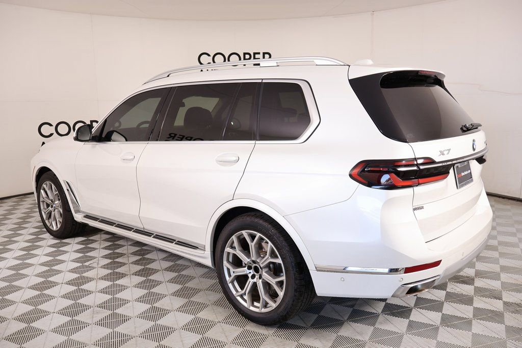 Used 2023 BMW X7 xDrive40i w/ Premium Package image 26