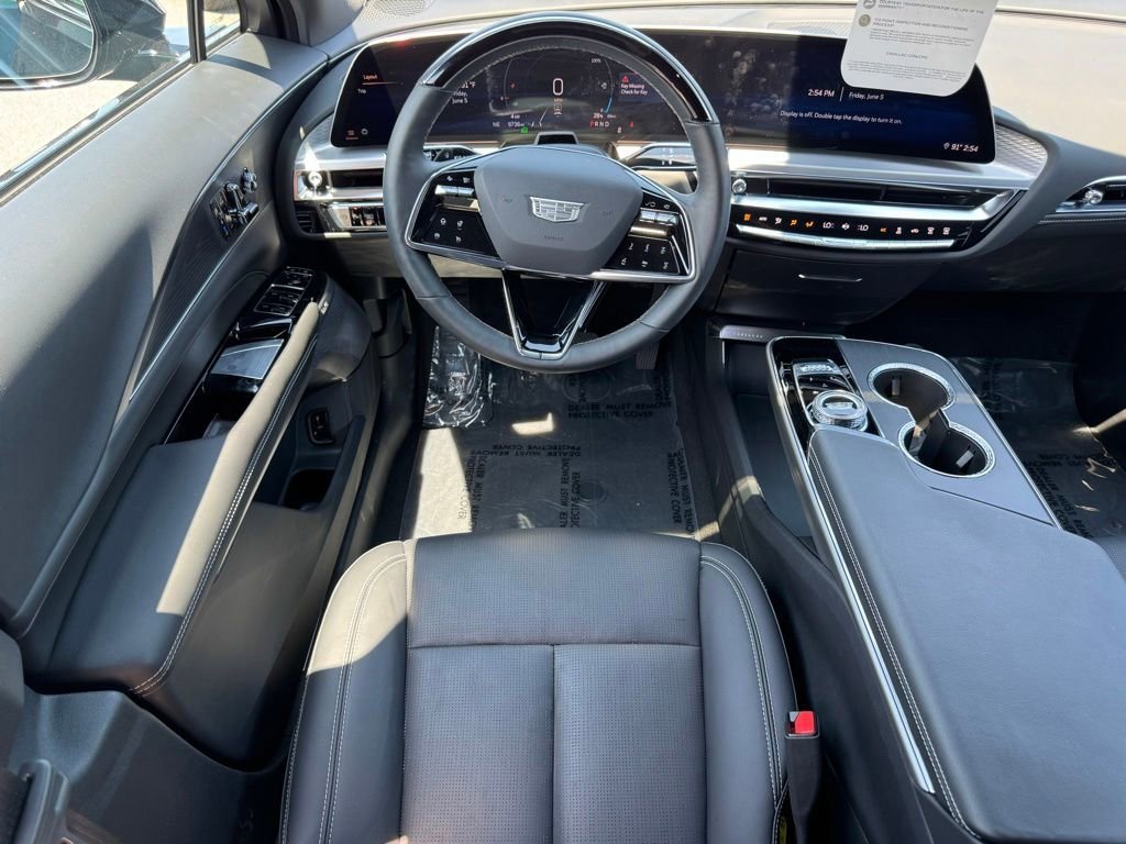 Certified 2025 Cadillac Lyriq Luxury w/ LPO, Floor Liner Package AWD/4WD image 16