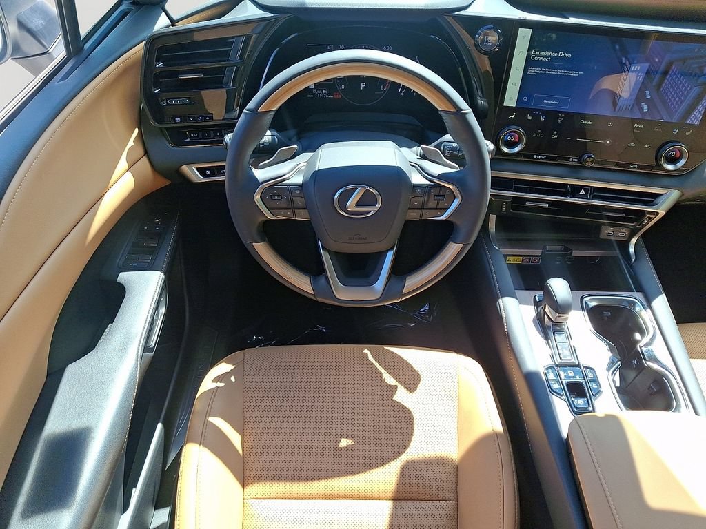 Used 2024 Lexus RX 350 Premium w/ Cold Area Package AWD/4WD image 13