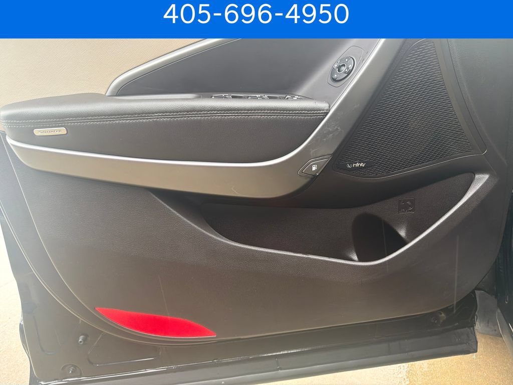 Used 2017 Hyundai Santa Fe FWD image 11