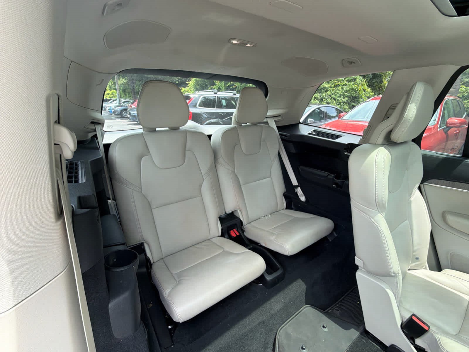 Used 2024 Volvo XC90 T8 Ultimate w/ Protection Package Premier AWD/4WD image 22