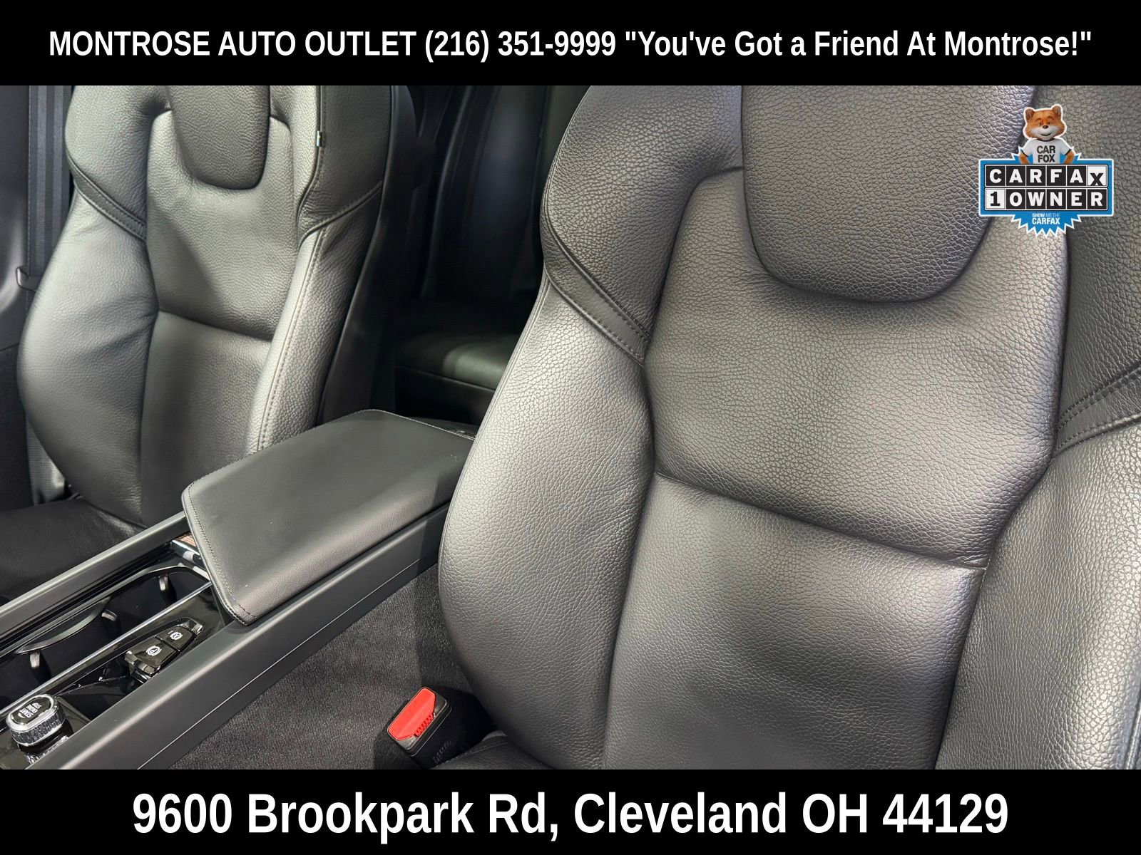 Used 2024 Volvo V60 B5 Cross Country Plus image 29