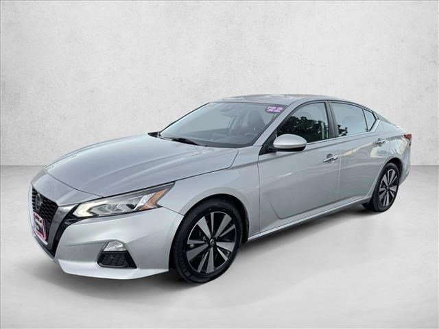 Used 2022 Nissan Altima 2.5 SV
