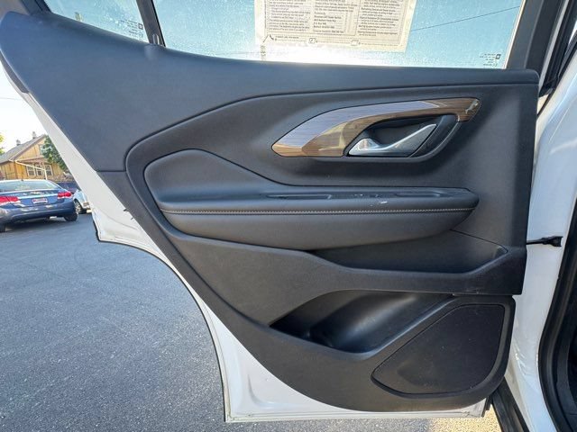 Used 2019 GMC Terrain SLE w/ Driver Convenience Package FWD image 15