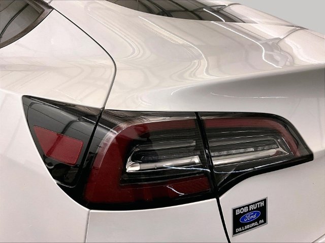 Used 2023 Tesla Model 3 Standard Range RWD image 28