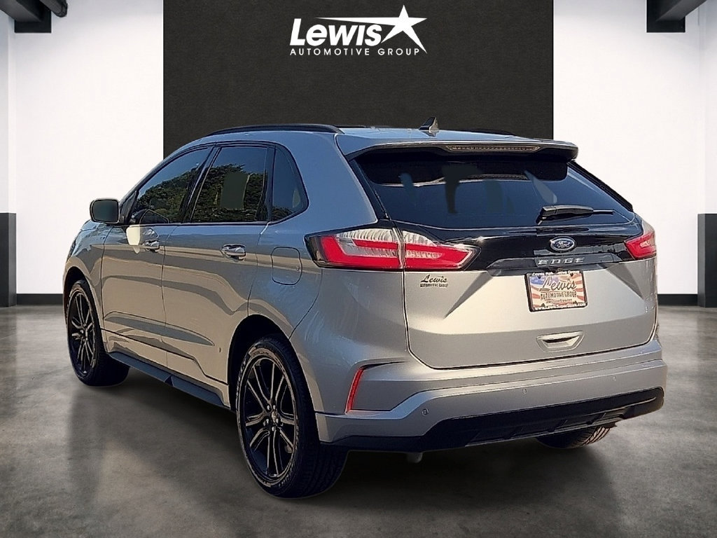 Used 2024 Ford Edge ST-Line AWD/4WD image 3