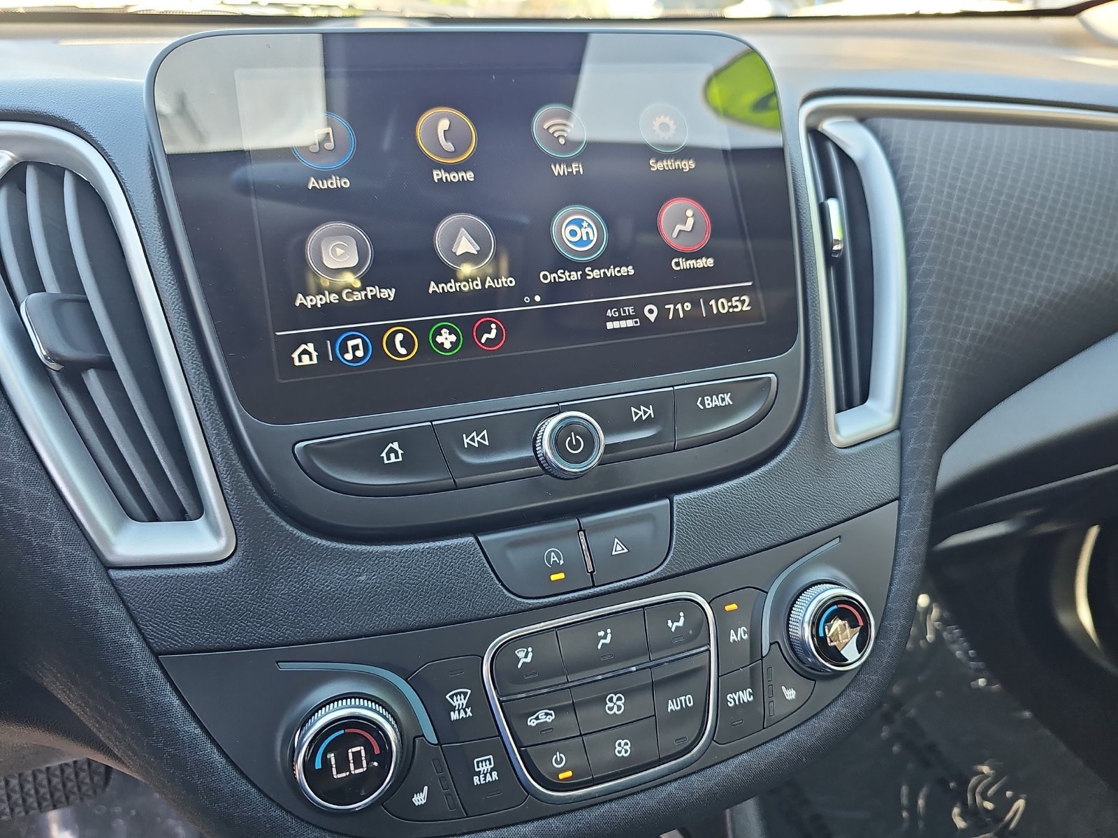 Used 2023 Chevrolet Malibu LT FWD image 21