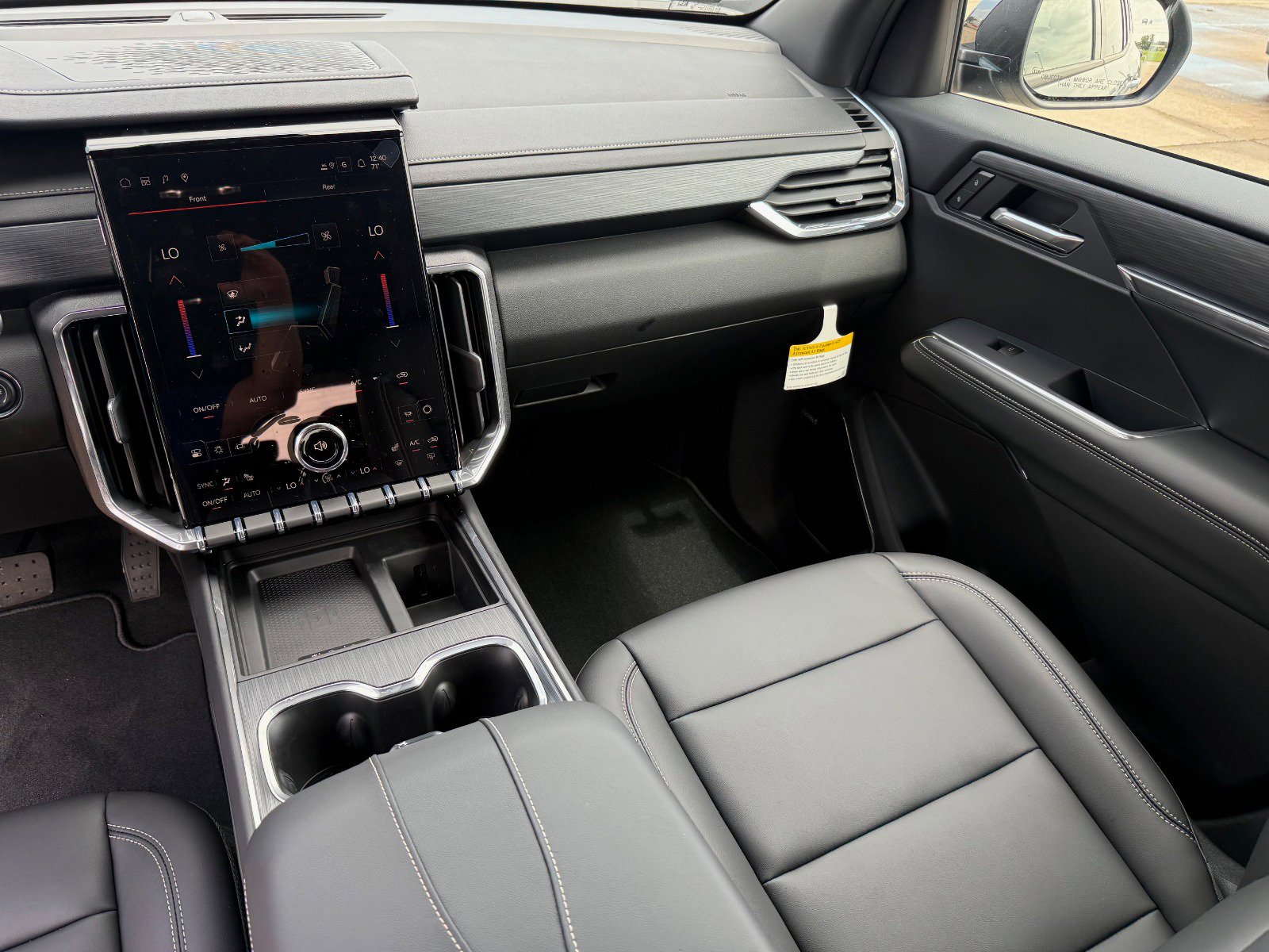 New 2026 GMC Acadia Elevation w/ Elevation Premium Package image 16