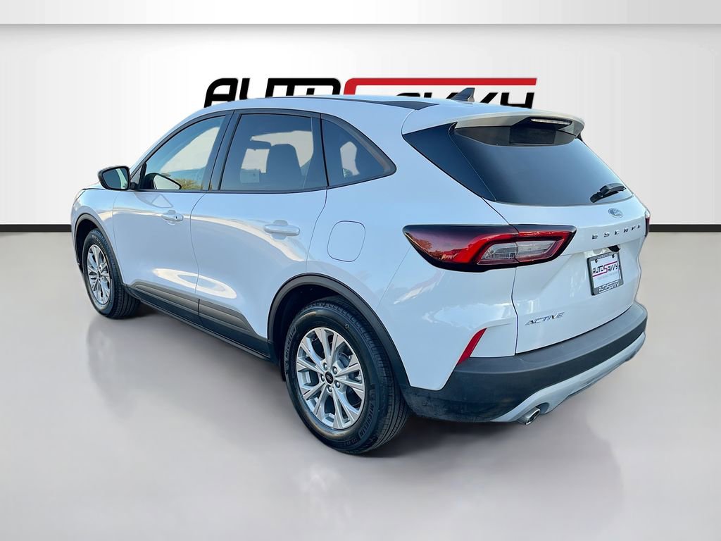 Used 2025 Ford Escape Active image 5