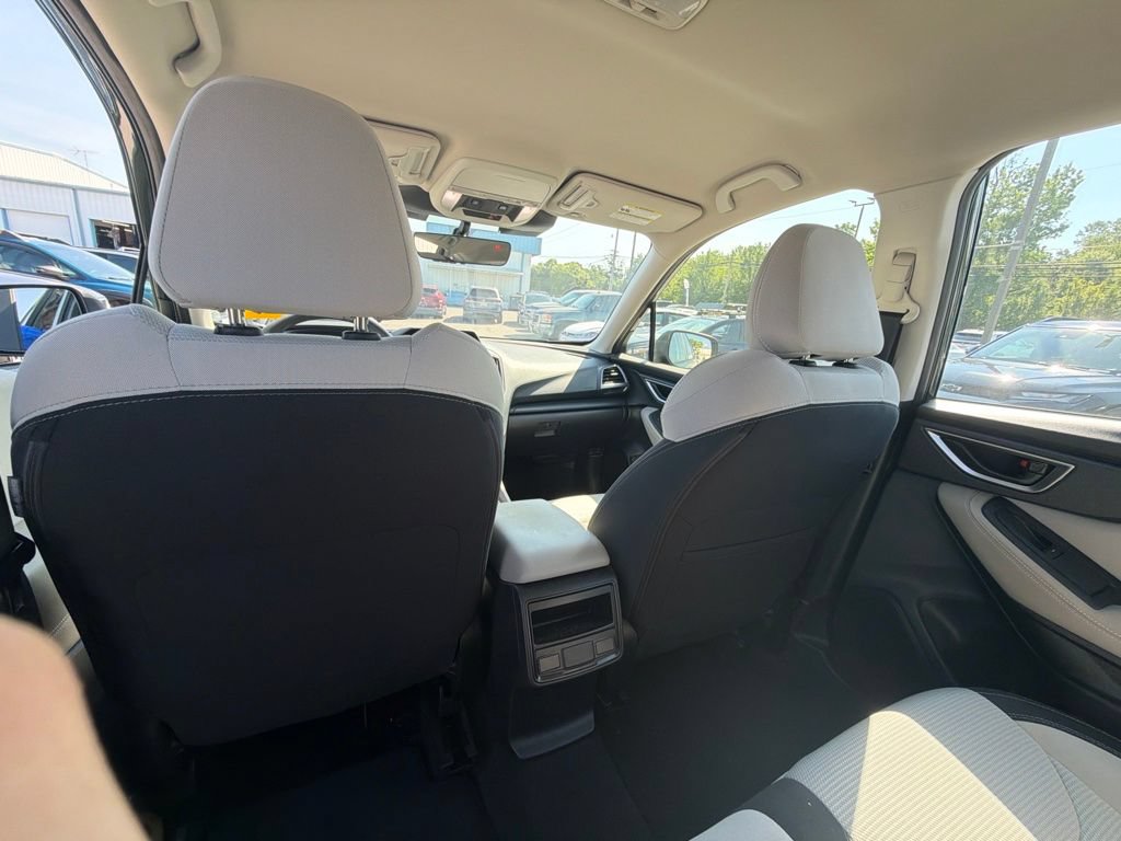 Certified 2024 Subaru Forester AWD/4WD image 12