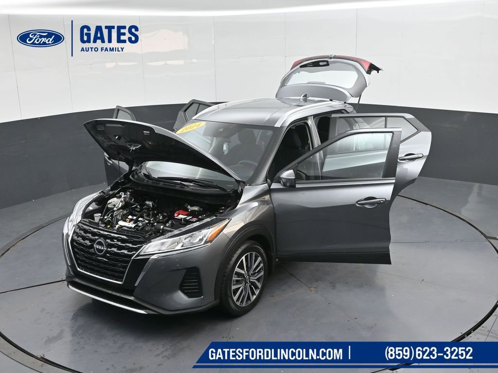 Used 2024 Nissan Kicks SV FWD image 46