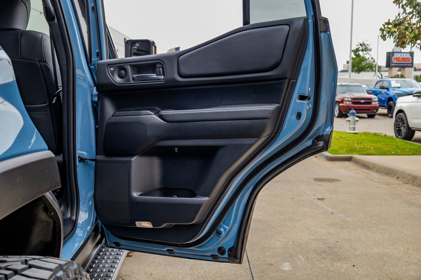 Used 2025 Toyota Land Cruiser w/ Premium Package image 40