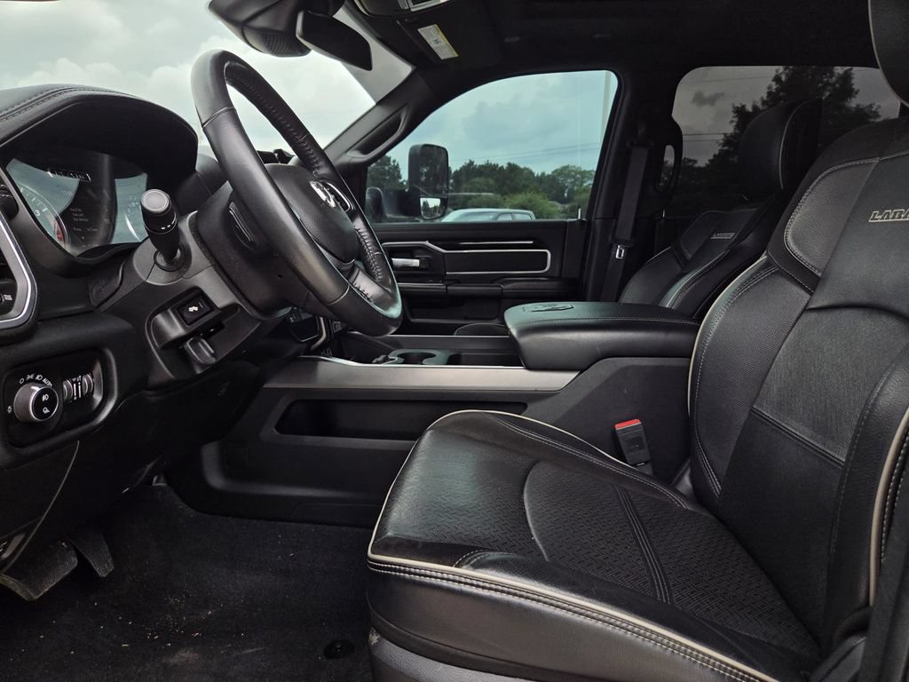 Used 2020 RAM 2500 Laramie w/ Night Edition AWD/4WD image 11