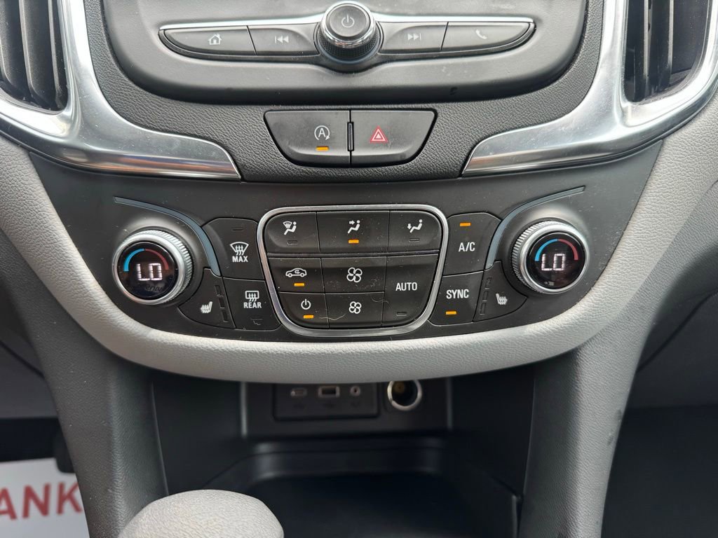 Used 2024 Chevrolet Equinox LT FWD image 23