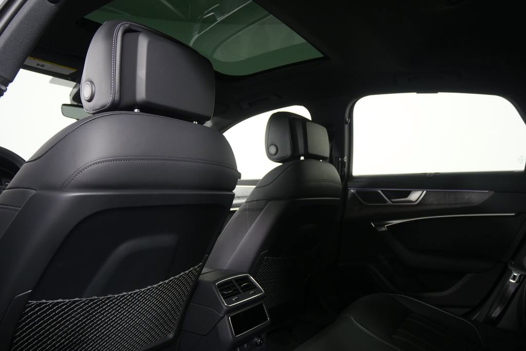 Used 2025 Audi A6 3.0T Prestige w/ Prestige Package image 19