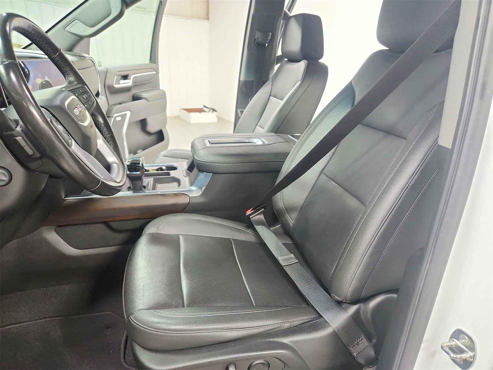 Used 2022 GMC Sierra 1500 SLT w/ SLT Premium Plus Package image 19