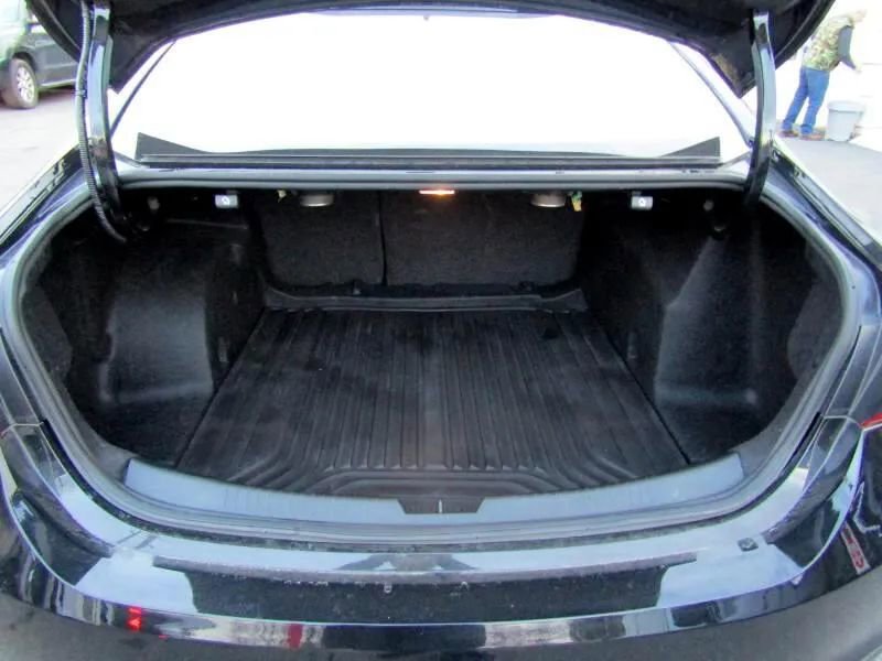 Used 2023 Chevrolet Malibu LT w/ LPO, Floor Liner Package image 33