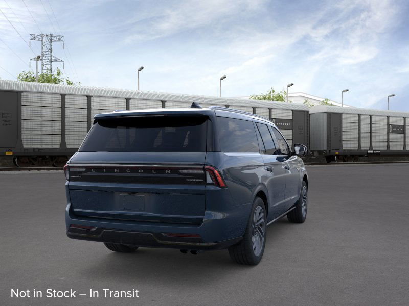New 2025 Lincoln Navigator L Reserve image 8
