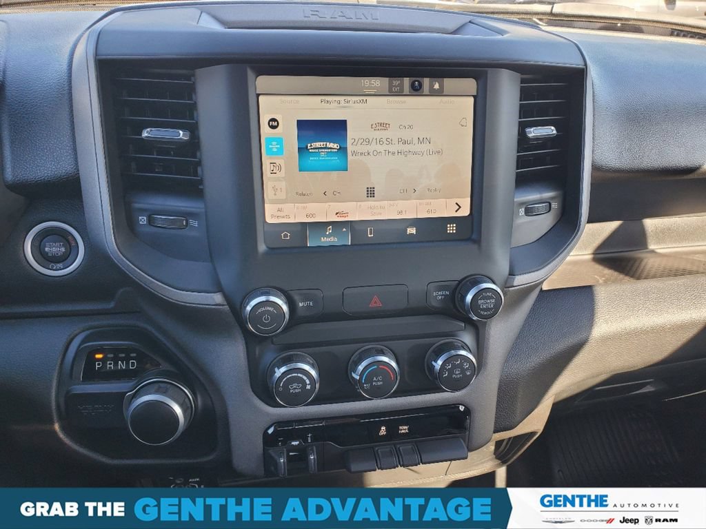New 2024 RAM 2500 Tradesman w/ Chrome Appearance Group AWD/4WD image 15