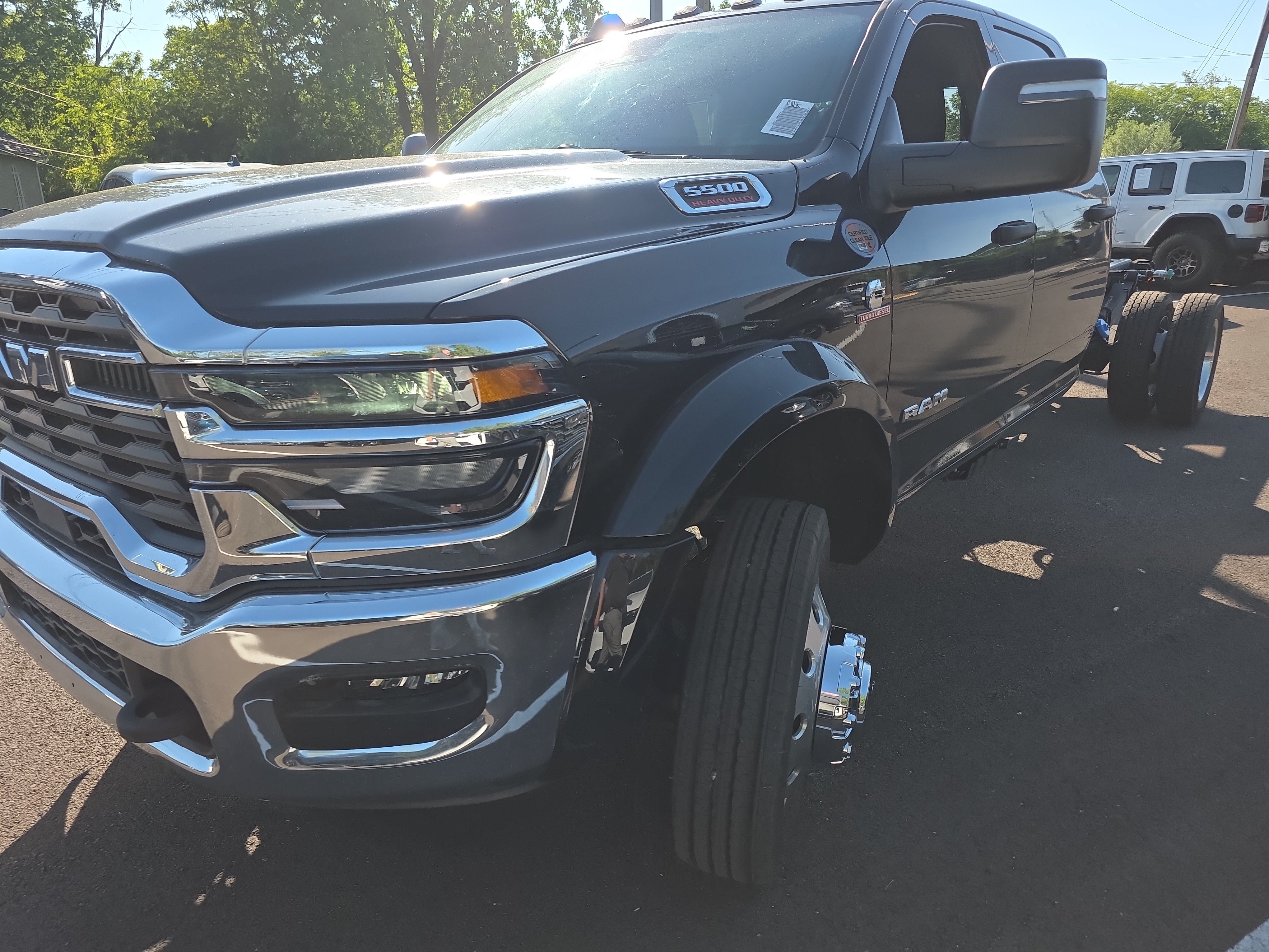 New 2026 RAM 5500 4x4 Crew Cab image 14