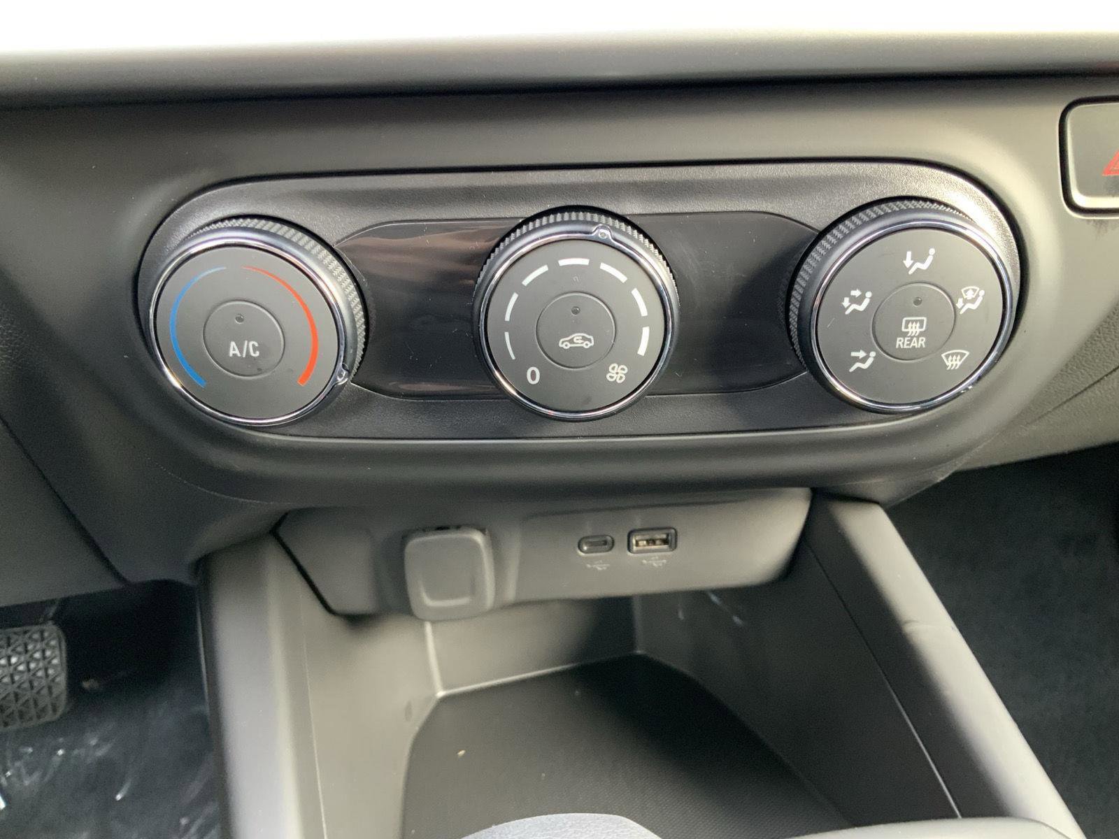 New 2026 Chevrolet Trax LS w/ Driver Confidence Package image 28