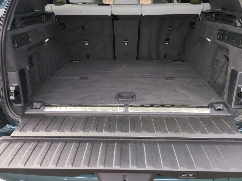 Used 2025 BMW X5 xDrive50e w/ Premium Package image 35