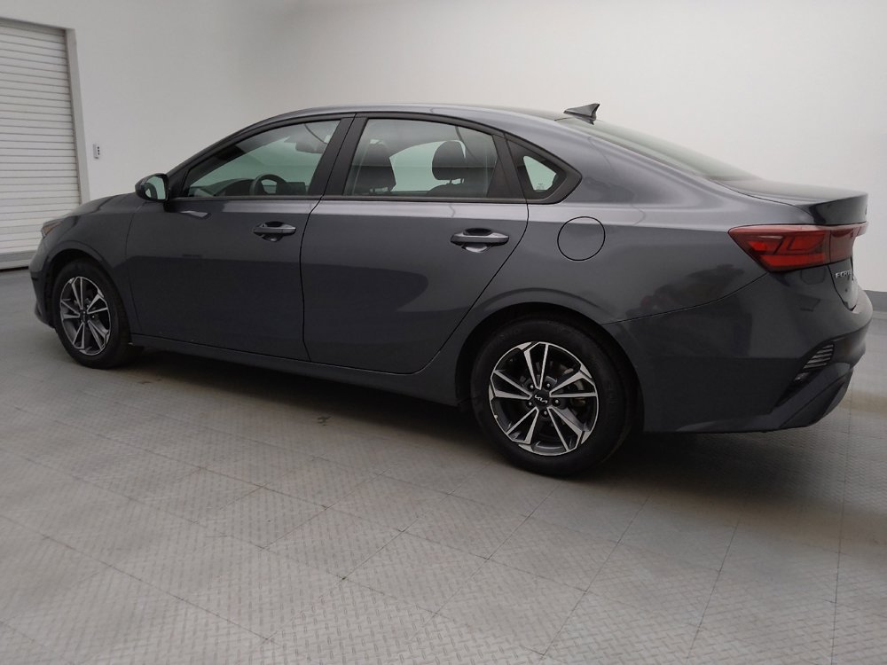 Used 2024 Kia Forte LXS image 3