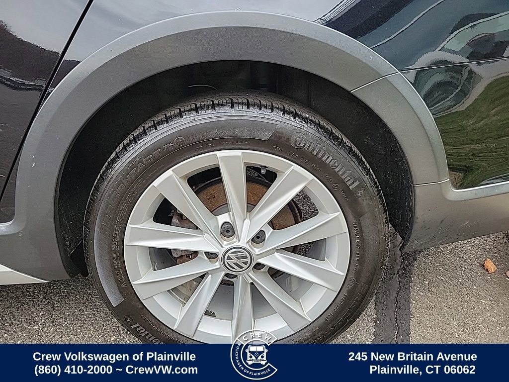 Used 2018 Volkswagen Golf Alltrack SE image 17