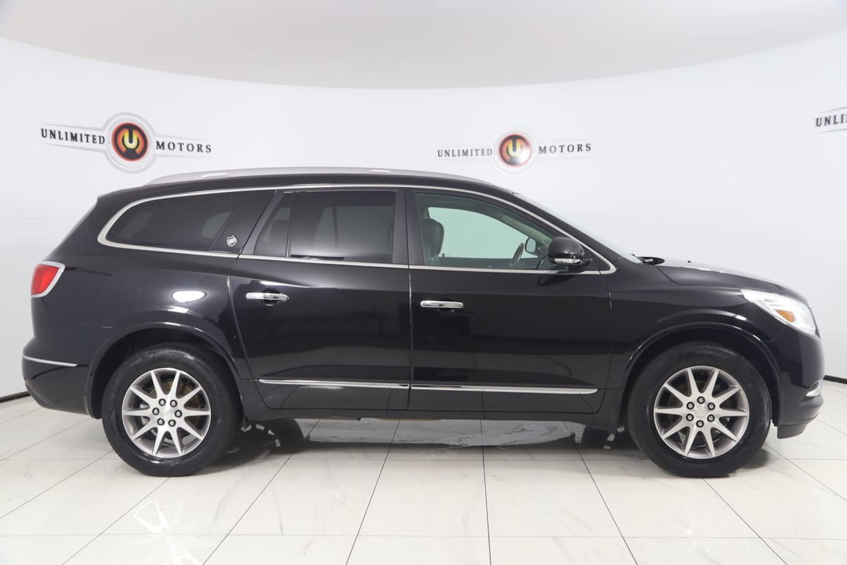 Used 2017 Buick Enclave Leather FWD image 2