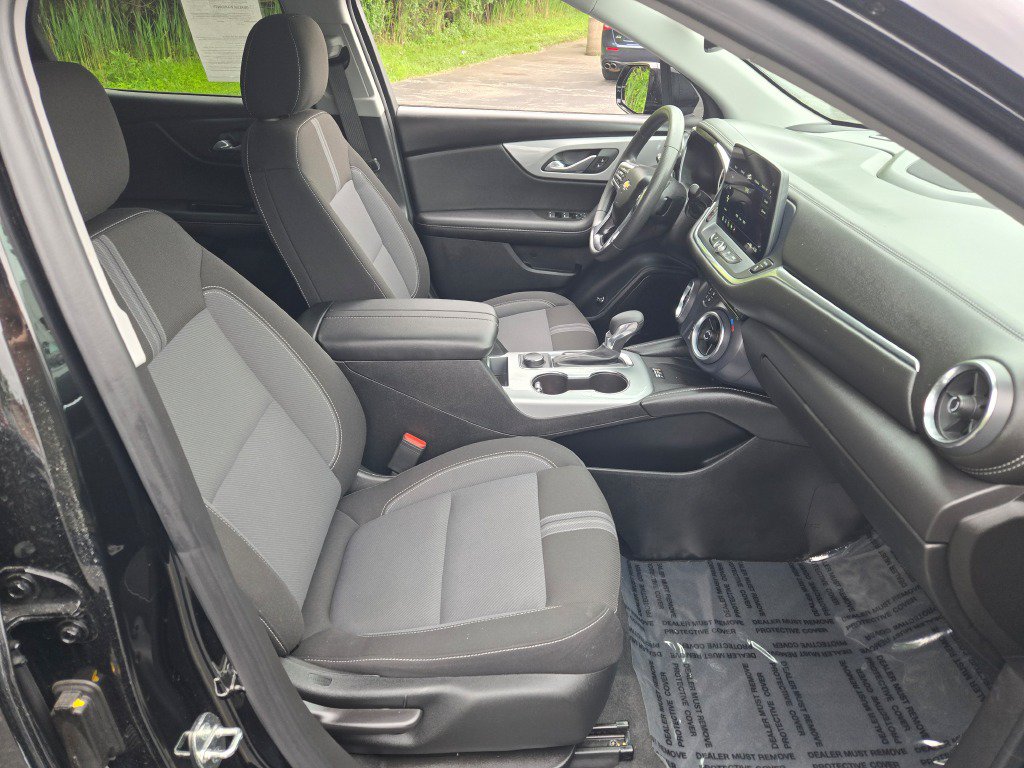 Certified 2023 Chevrolet Blazer LT w/ Convenience Package FWD image 7