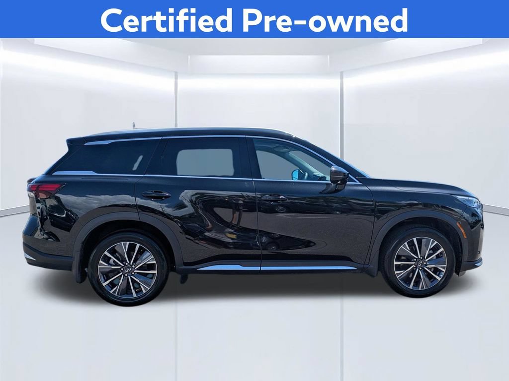Certified 2026 INFINITI QX60 Luxe w/ Cargo Package FWD image 9