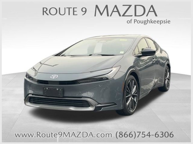 Used 2023 Toyota Prius XLE AWD/4WD image 1