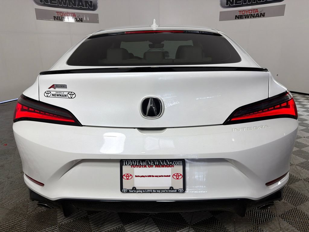 Used 2023 Acura Integra A-Spec image 5