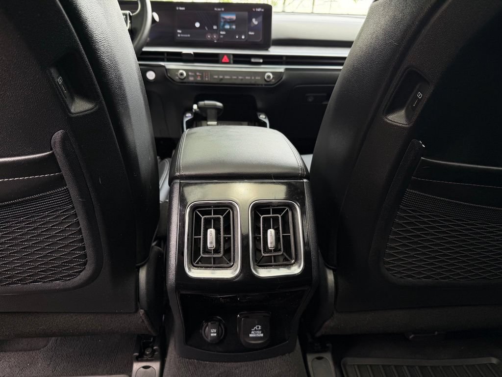 Certified 2025 Kia Sorento SX Prestige AWD/4WD image 33