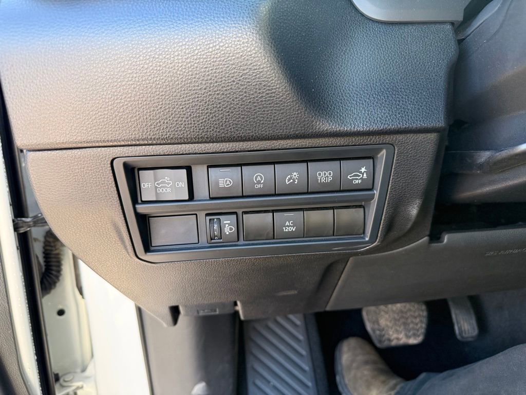 Used 2025 Toyota Tundra SR5 w/ Advanced Technology Package image 24