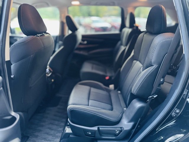 Used 2024 Subaru Ascent Premium w/ Convenience Package image 22